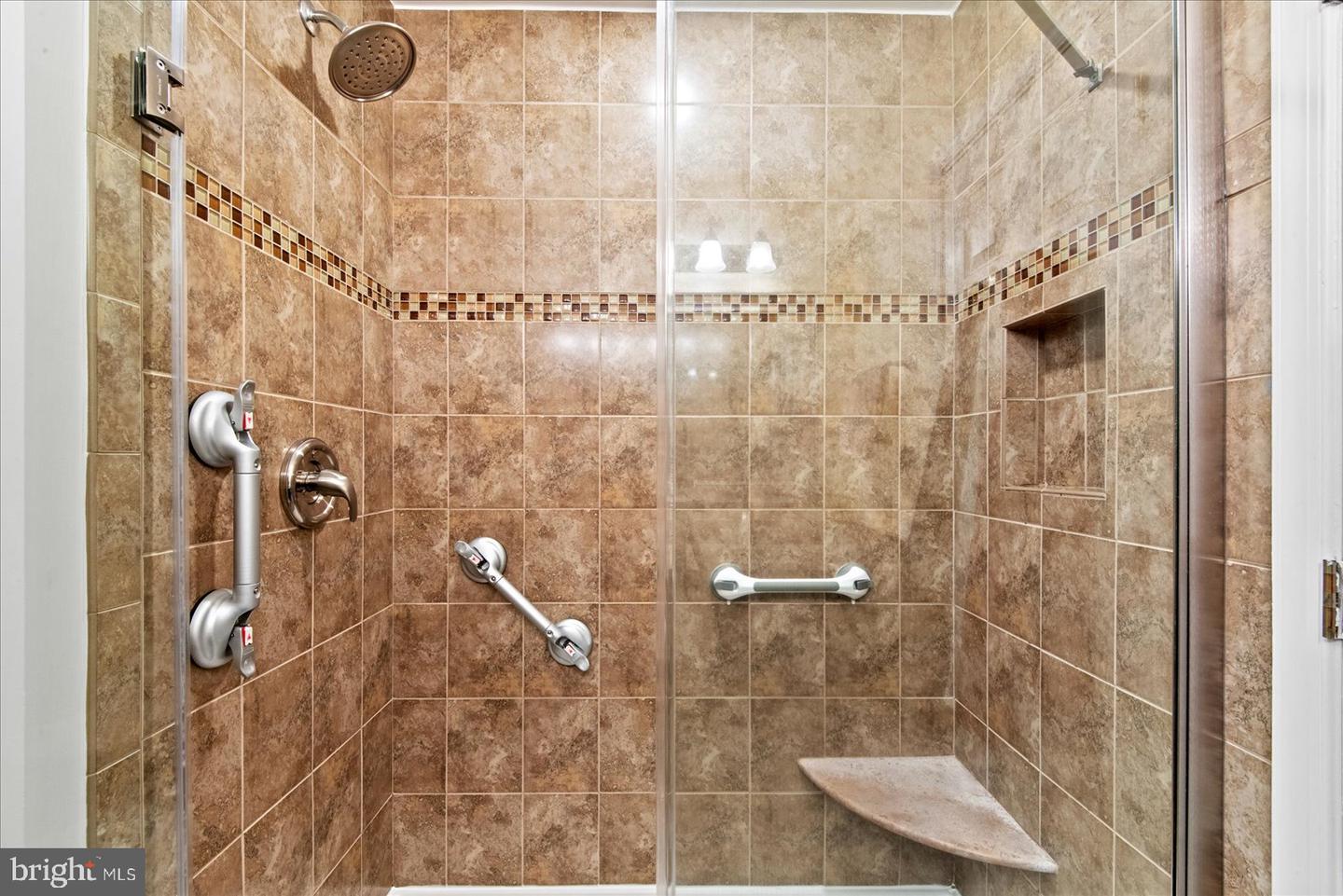 142 YORKTOWN BLVD, LOCUST GROVE, Virginia 22508, 3 Bedrooms Bedrooms, 7 Rooms Rooms,2 BathroomsBathrooms,Residential,For sale,142 YORKTOWN BLVD,VAOR2013172 MLS # VAOR2013172