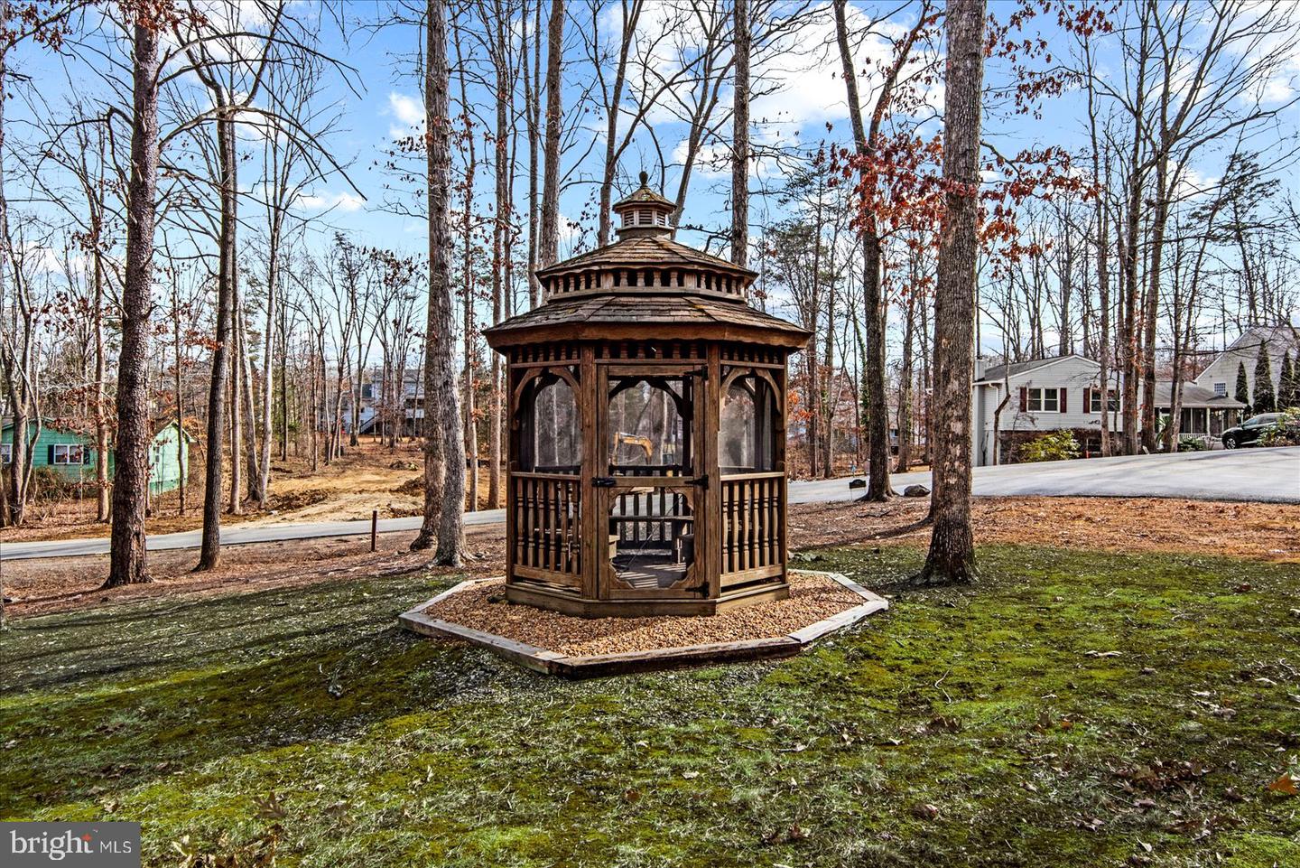 142 YORKTOWN BLVD, LOCUST GROVE, Virginia 22508, 3 Bedrooms Bedrooms, 7 Rooms Rooms,2 BathroomsBathrooms,Residential,For sale,142 YORKTOWN BLVD,VAOR2013172 MLS # VAOR2013172