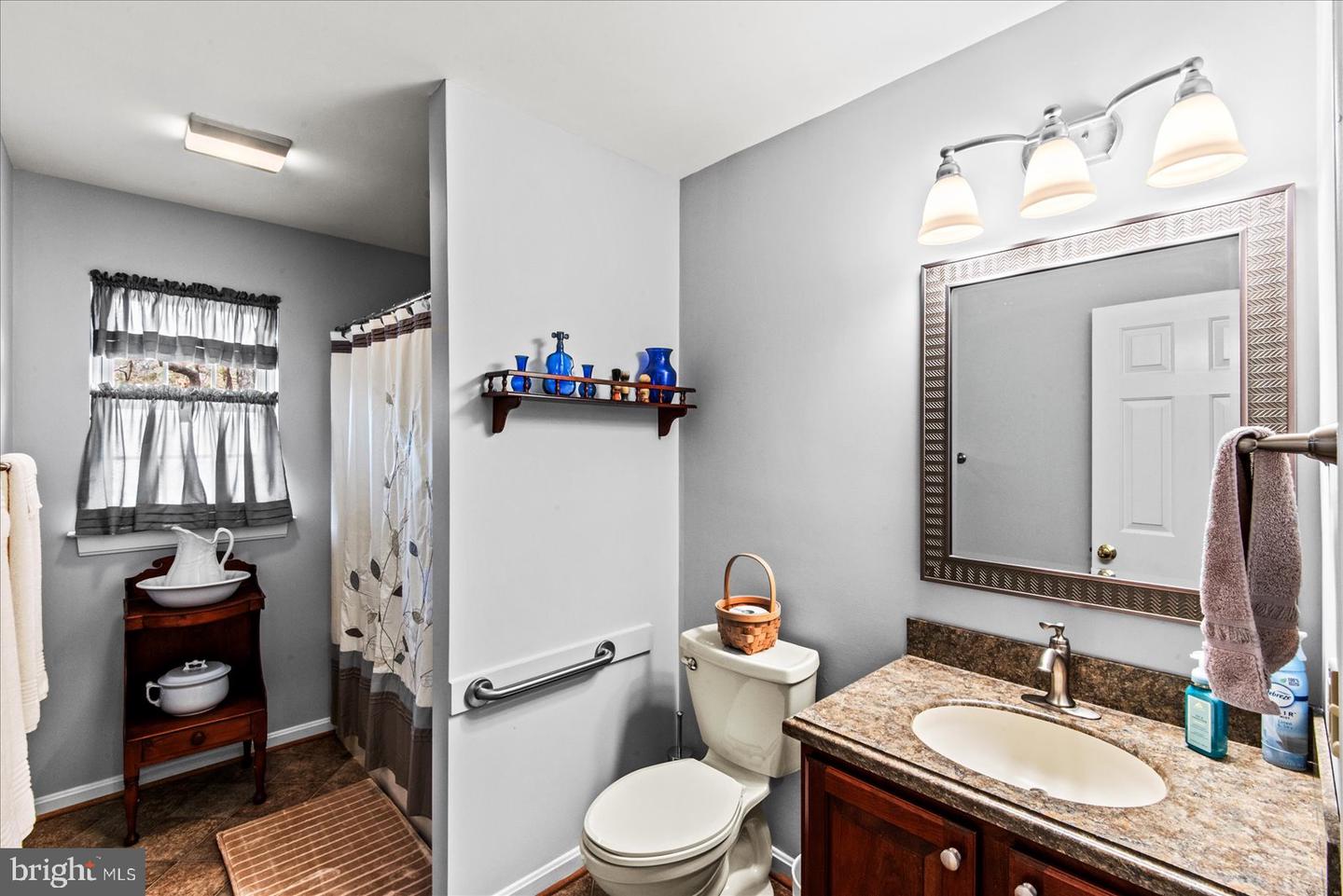 142 YORKTOWN BLVD, LOCUST GROVE, Virginia 22508, 3 Bedrooms Bedrooms, 7 Rooms Rooms,2 BathroomsBathrooms,Residential,For sale,142 YORKTOWN BLVD,VAOR2013172 MLS # VAOR2013172