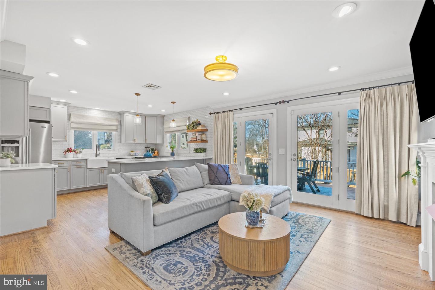 813 BEVERLEY DR, ALEXANDRIA, Virginia 22302, 5 Bedrooms Bedrooms, ,4 BathroomsBathrooms,Residential,For sale,813 BEVERLEY DR,VAAX2053454 MLS # VAAX2053454 813 BEVERLEY DR, ALEXANDRIA, Virginia 22302, 5 Bedrooms Bedrooms, ,4 BathroomsBathrooms,Residential,For sale,813 BEVERLEY DR,VAAX2053454 MLS # VAAX2053454