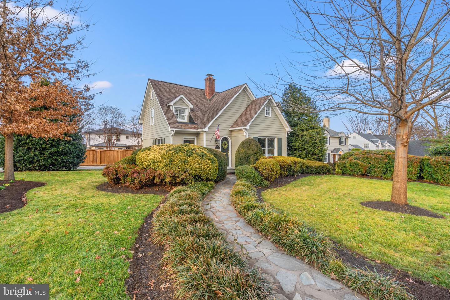 813 BEVERLEY DR, ALEXANDRIA, Virginia 22302, 5 Bedrooms Bedrooms, ,4 BathroomsBathrooms,Residential,For sale,813 BEVERLEY DR,VAAX2053454 MLS # VAAX2053454 813 BEVERLEY DR, ALEXANDRIA, Virginia 22302, 5 Bedrooms Bedrooms, ,4 BathroomsBathrooms,Residential,For sale,813 BEVERLEY DR,VAAX2053454 MLS # VAAX2053454