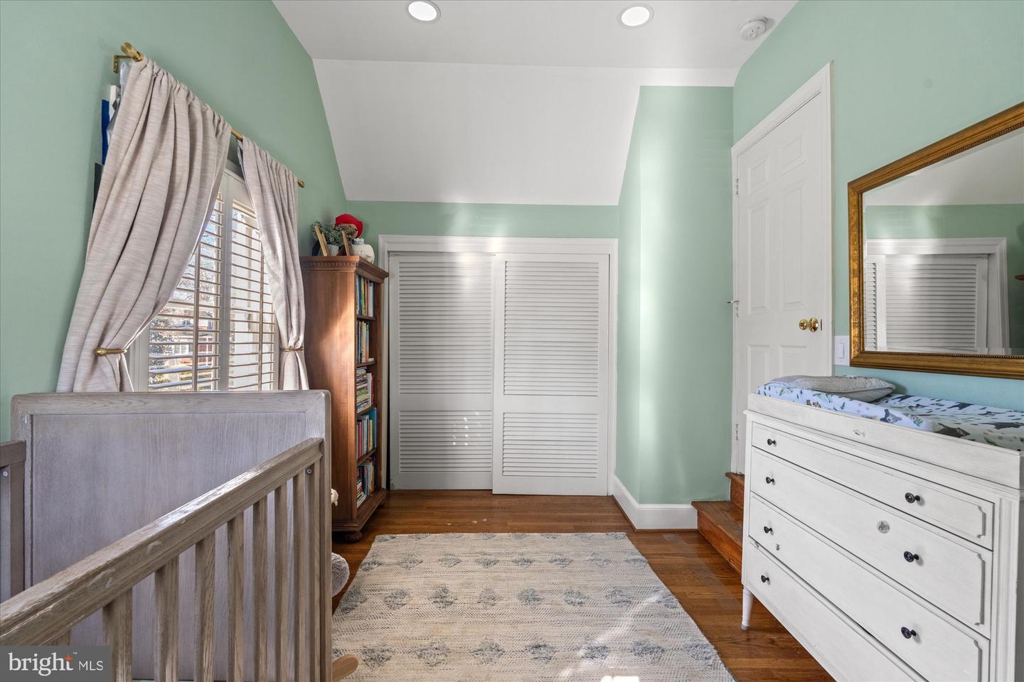 813 BEVERLEY DR, ALEXANDRIA, Virginia 22302, 5 Bedrooms Bedrooms, ,4 BathroomsBathrooms,Residential,For sale,813 BEVERLEY DR,VAAX2053454 MLS # VAAX2053454 813 BEVERLEY DR, ALEXANDRIA, Virginia 22302, 5 Bedrooms Bedrooms, ,4 BathroomsBathrooms,Residential,For sale,813 BEVERLEY DR,VAAX2053454 MLS # VAAX2053454