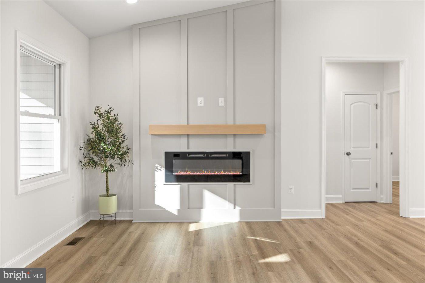 27 COLONY WAY, MONTROSS, Virginia 22520, 3 Bedrooms Bedrooms, 9 Rooms Rooms,2 BathroomsBathrooms,Residential,For sale,27 COLONY WAY,VAWE2010408 MLS # VAWE2010408