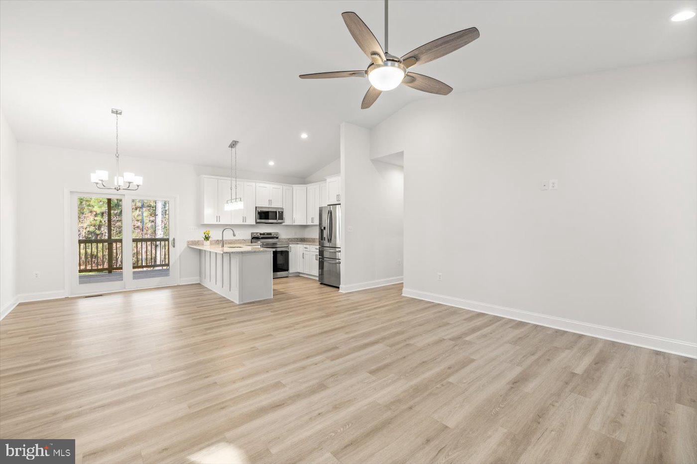 27 COLONY WAY, MONTROSS, Virginia 22520, 3 Bedrooms Bedrooms, 9 Rooms Rooms,2 BathroomsBathrooms,Residential,For sale,27 COLONY WAY,VAWE2010408 MLS # VAWE2010408