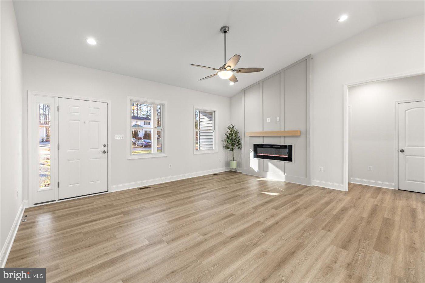 27 COLONY WAY, MONTROSS, Virginia 22520, 3 Bedrooms Bedrooms, 9 Rooms Rooms,2 BathroomsBathrooms,Residential,For sale,27 COLONY WAY,VAWE2010408 MLS # VAWE2010408