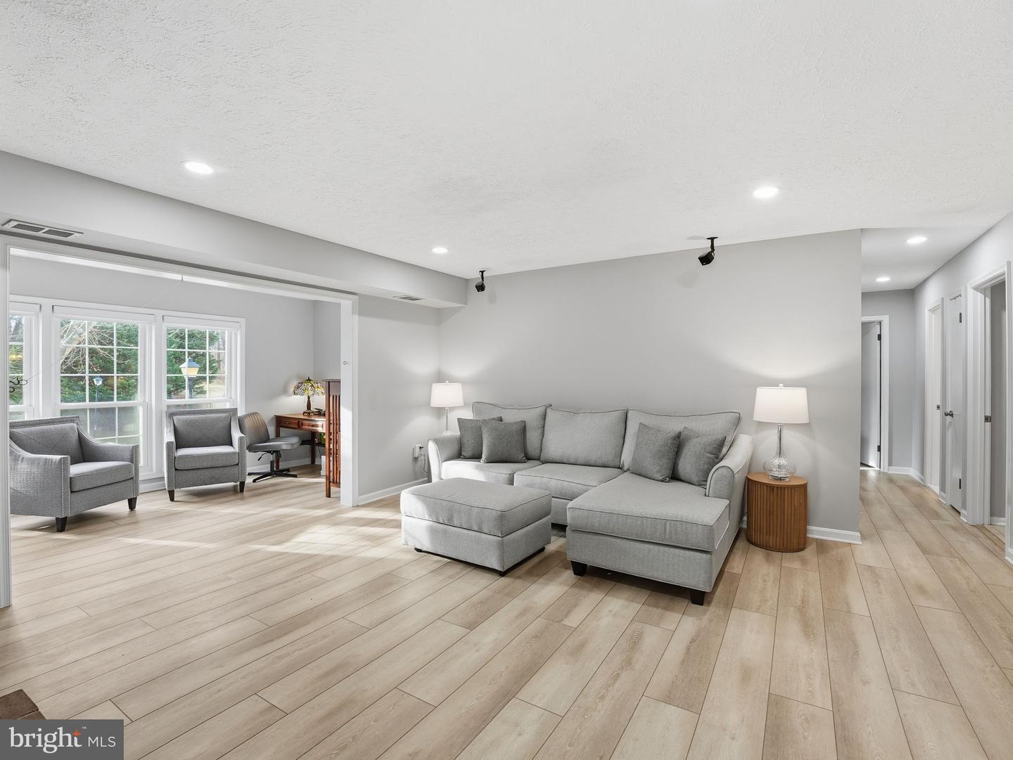 7770 WILLOW POINT DR, FALLS CHURCH, Virginia 22042, 2 Bedrooms Bedrooms, ,2 BathroomsBathrooms,Residential,For sale,7770 WILLOW POINT DR,VAFX2287228 MLS # VAFX2287228 7770 WILLOW POINT DR, FALLS CHURCH, Virginia 22042, 2 Bedrooms Bedrooms, ,2 BathroomsBathrooms,Residential,For sale,7770 WILLOW POINT DR,VAFX2287228 MLS # VAFX2287228