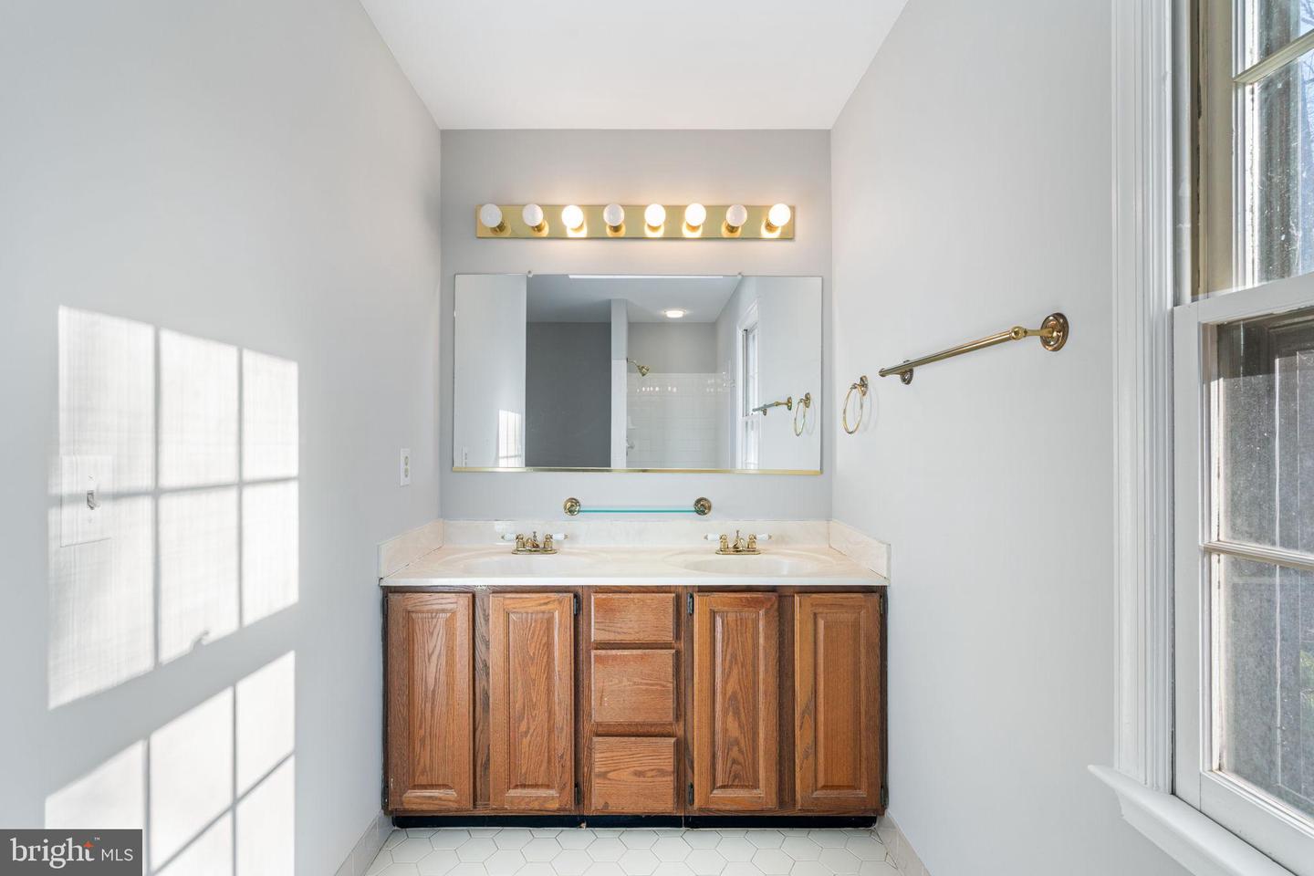 7087 WESTMORELAND DR, WARRENTON, Virginia 20187, 4 Bedrooms Bedrooms, 12 Rooms Rooms,3 BathroomsBathrooms,Residential,For sale,7087 WESTMORELAND DR,VAFQ2020246 MLS # VAFQ2020246