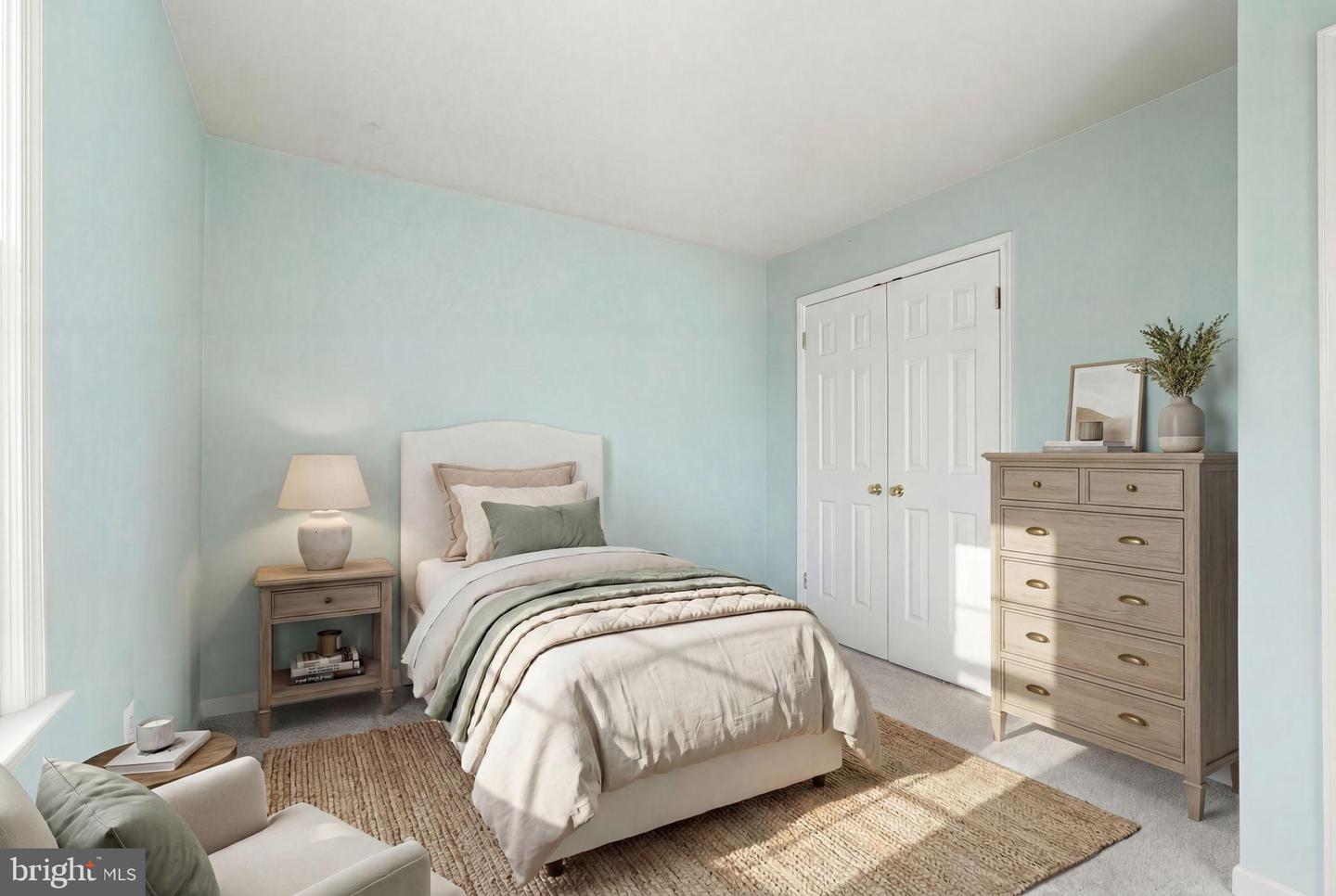 7087 WESTMORELAND DR, WARRENTON, Virginia 20187, 4 Bedrooms Bedrooms, 12 Rooms Rooms,3 BathroomsBathrooms,Residential,For sale,7087 WESTMORELAND DR,VAFQ2020246 MLS # VAFQ2020246