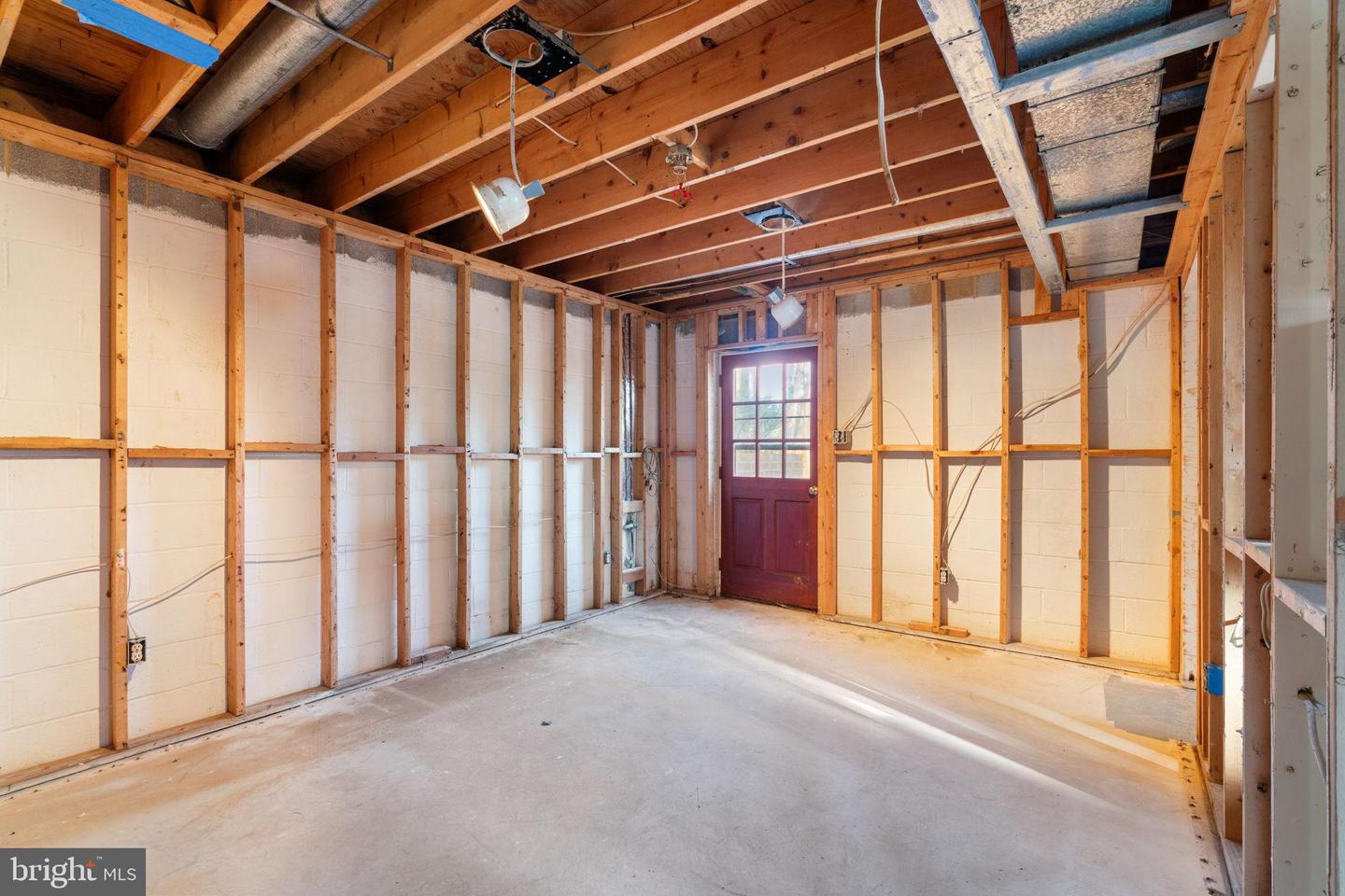 7087 WESTMORELAND DR, WARRENTON, Virginia 20187, 4 Bedrooms Bedrooms, 12 Rooms Rooms,3 BathroomsBathrooms,Residential,For sale,7087 WESTMORELAND DR,VAFQ2020246 MLS # VAFQ2020246