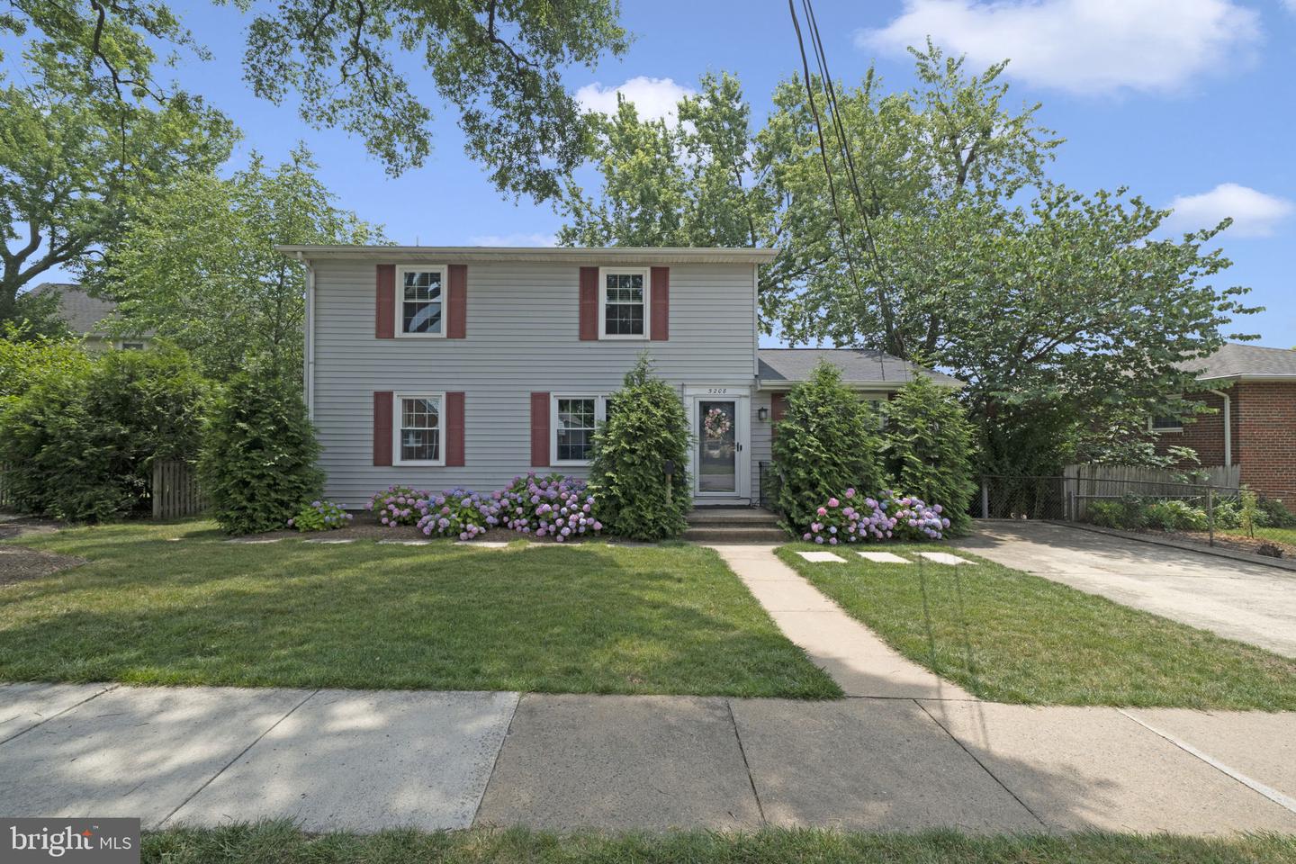 5208 8TH RD N, ARLINGTON, Virginia 22205, 3 Bedrooms Bedrooms, ,3 BathroomsBathrooms,Residential,For sale,5208 8TH RD N,VAAR2068054 MLS # VAAR2068054 5208 8TH RD N, ARLINGTON, Virginia 22205, 3 Bedrooms Bedrooms, ,3 BathroomsBathrooms,Residential,For sale,5208 8TH RD N,VAAR2068054 MLS # VAAR2068054