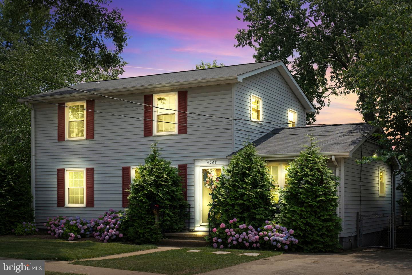 5208 8TH RD N, ARLINGTON, Virginia 22205, 3 Bedrooms Bedrooms, ,3 BathroomsBathrooms,Residential,For sale,5208 8TH RD N,VAAR2068054 MLS # VAAR2068054 5208 8TH RD N, ARLINGTON, Virginia 22205, 3 Bedrooms Bedrooms, ,3 BathroomsBathrooms,Residential,For sale,5208 8TH RD N,VAAR2068054 MLS # VAAR2068054