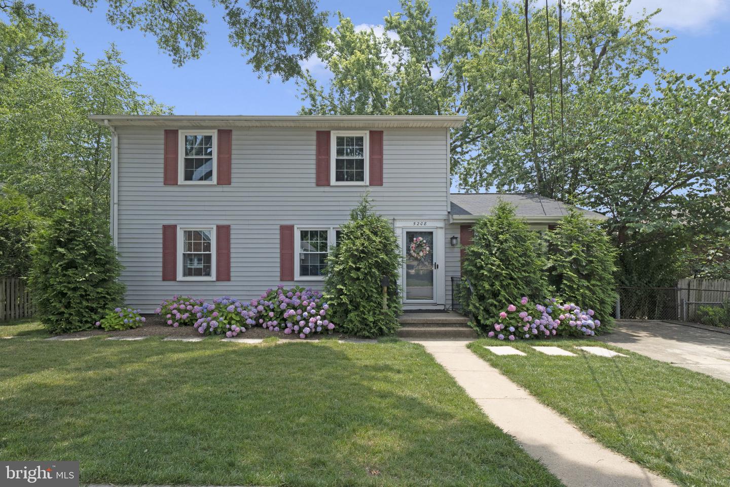 5208 8TH RD N, ARLINGTON, Virginia 22205, 3 Bedrooms Bedrooms, ,3 BathroomsBathrooms,Residential,For sale,5208 8TH RD N,VAAR2068054 MLS # VAAR2068054 5208 8TH RD N, ARLINGTON, Virginia 22205, 3 Bedrooms Bedrooms, ,3 BathroomsBathrooms,Residential,For sale,5208 8TH RD N,VAAR2068054 MLS # VAAR2068054