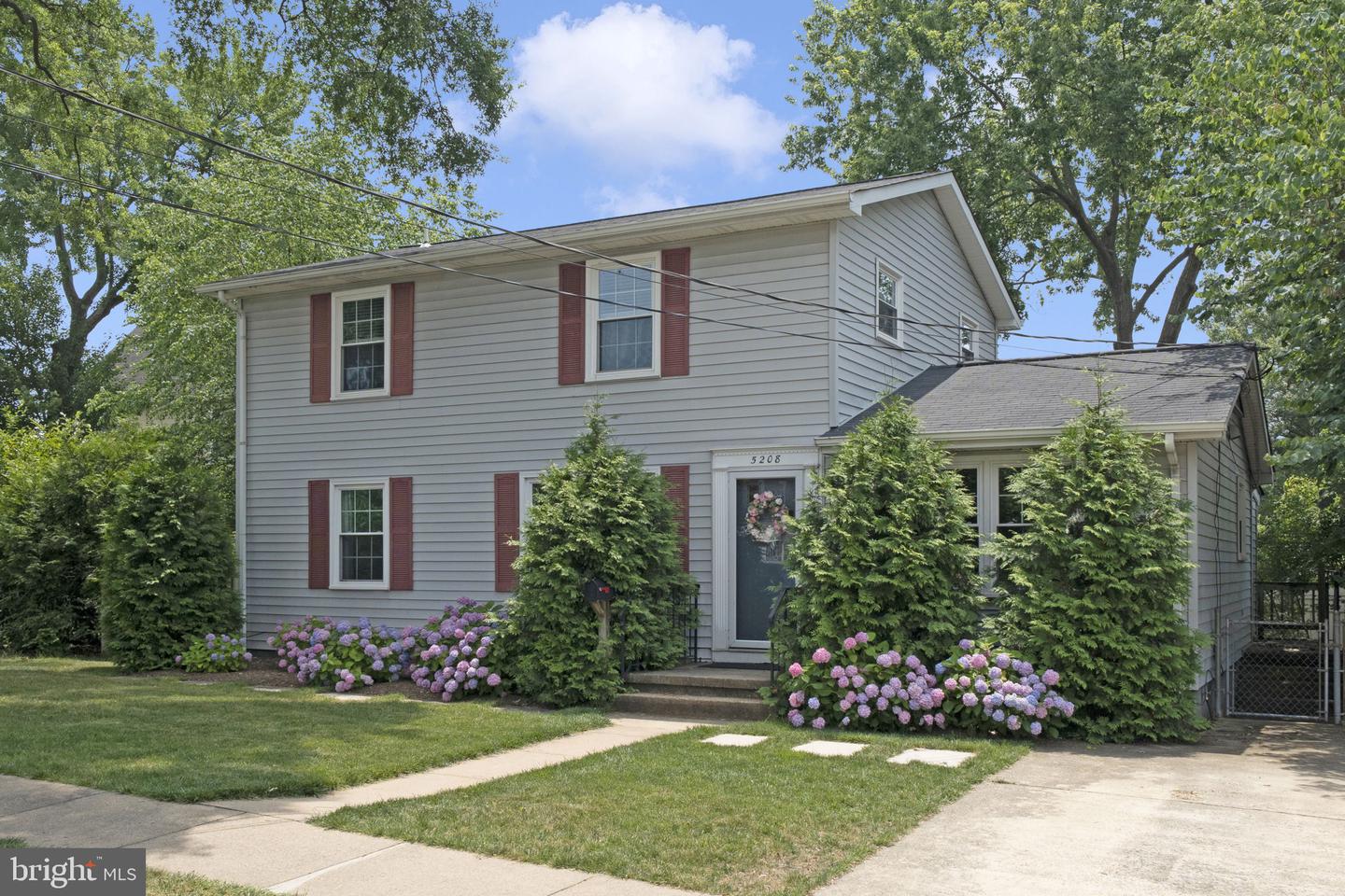 5208 8TH RD N, ARLINGTON, Virginia 22205, 3 Bedrooms Bedrooms, ,3 BathroomsBathrooms,Residential,For sale,5208 8TH RD N,VAAR2068054 MLS # VAAR2068054 5208 8TH RD N, ARLINGTON, Virginia 22205, 3 Bedrooms Bedrooms, ,3 BathroomsBathrooms,Residential,For sale,5208 8TH RD N,VAAR2068054 MLS # VAAR2068054
