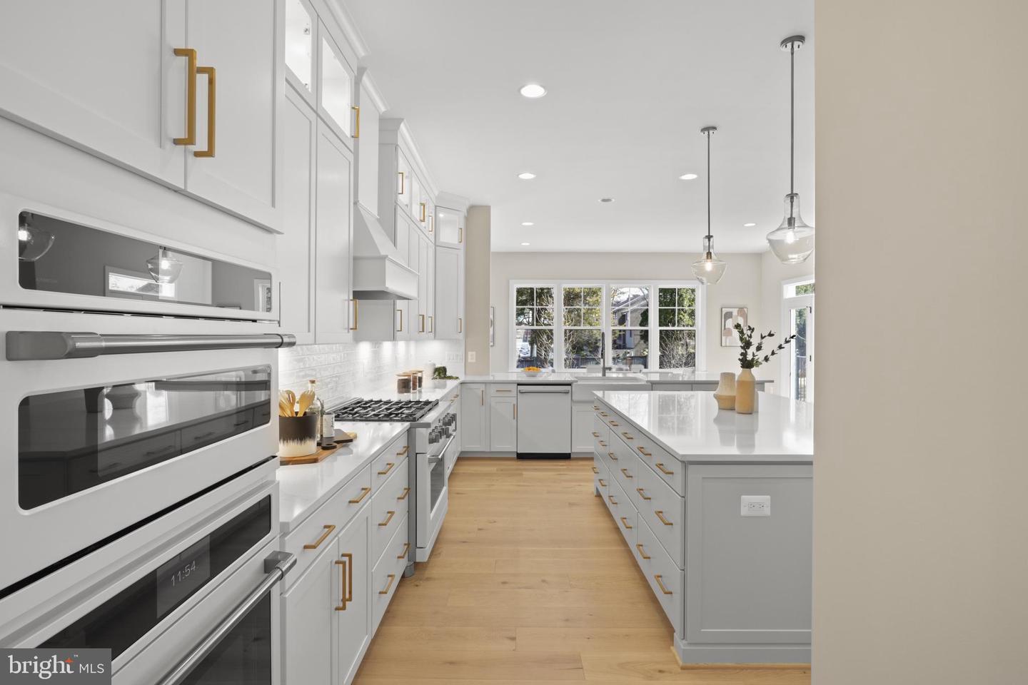 9211 KILMARNOCK DR, FAIRFAX, Virginia 22031, 6 Bedrooms Bedrooms, ,5 BathroomsBathrooms,Residential,For sale,9211 KILMARNOCK DR,VAFX2287274 MLS # VAFX2287274