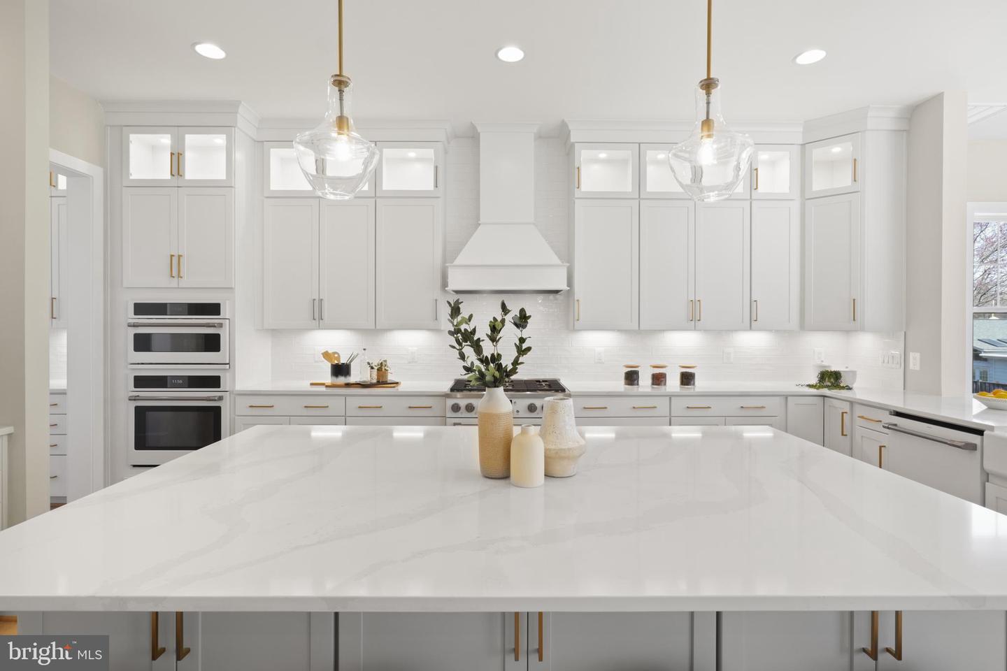 9211 KILMARNOCK DR, FAIRFAX, Virginia 22031, 6 Bedrooms Bedrooms, ,5 BathroomsBathrooms,Residential,For sale,9211 KILMARNOCK DR,VAFX2287274 MLS # VAFX2287274