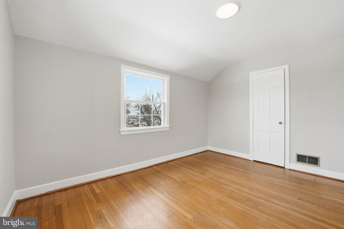 2127 PATRICK HENRY DR, ARLINGTON, Virginia 22205, 3 Bedrooms Bedrooms, ,1 BathroomBathrooms,Residential,For sale,2127 PATRICK HENRY DR,VAAR2068066 MLS # VAAR2068066 2127 PATRICK HENRY DR, ARLINGTON, Virginia 22205, 3 Bedrooms Bedrooms, ,1 BathroomBathrooms,Residential,For sale,2127 PATRICK HENRY DR,VAAR2068066 MLS # VAAR2068066