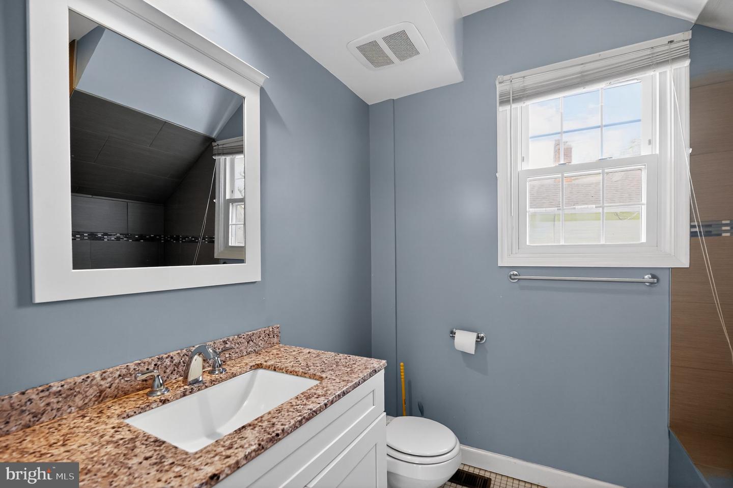 2403 BURKE AVE, ALEXANDRIA, Virginia 22301, 2 Bedrooms Bedrooms, ,2 BathroomsBathrooms,Residential,For sale,2403 BURKE AVE,VAAX2053478 MLS # VAAX2053478 2403 BURKE AVE, ALEXANDRIA, Virginia 22301, 2 Bedrooms Bedrooms, ,2 BathroomsBathrooms,Residential,For sale,2403 BURKE AVE,VAAX2053478 MLS # VAAX2053478