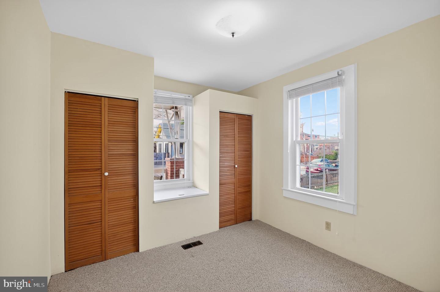 2403 BURKE AVE, ALEXANDRIA, Virginia 22301, 2 Bedrooms Bedrooms, ,2 BathroomsBathrooms,Residential,For sale,2403 BURKE AVE,VAAX2053478 MLS # VAAX2053478 2403 BURKE AVE, ALEXANDRIA, Virginia 22301, 2 Bedrooms Bedrooms, ,2 BathroomsBathrooms,Residential,For sale,2403 BURKE AVE,VAAX2053478 MLS # VAAX2053478