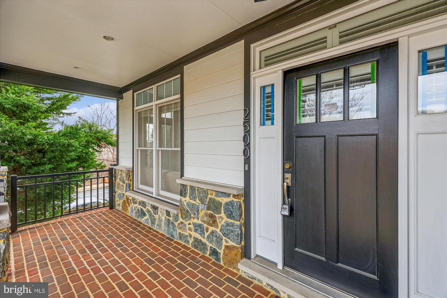 2500 12TH ST N, ARLINGTON, Virginia 22201, 5 Bedrooms Bedrooms, ,4 BathroomsBathrooms,Residential,For sale,2500 12TH ST N,VAAR2068074 MLS # VAAR2068074