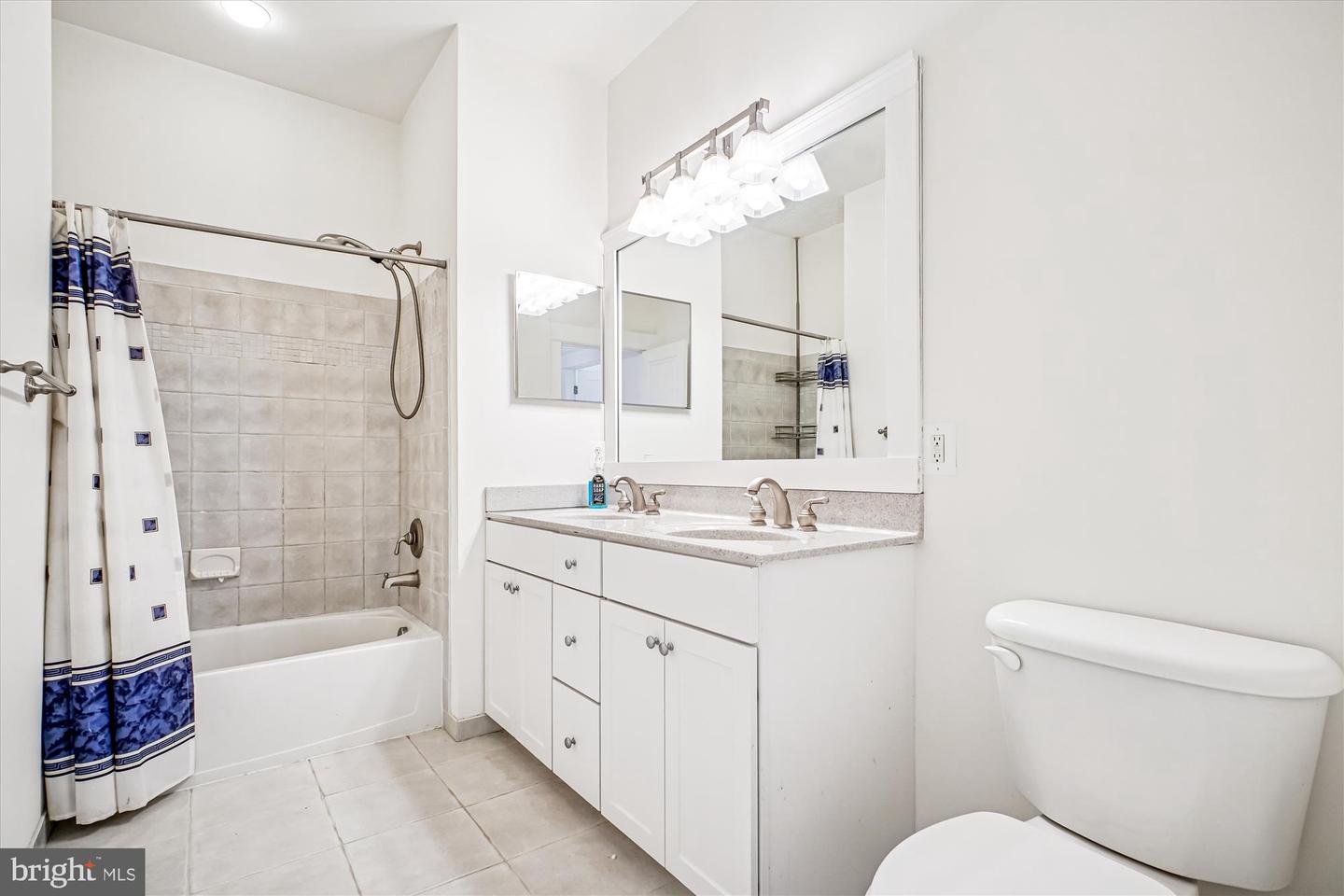 2500 12TH ST N, ARLINGTON, Virginia 22201, 5 Bedrooms Bedrooms, ,4 BathroomsBathrooms,Residential,For sale,2500 12TH ST N,VAAR2068074 MLS # VAAR2068074