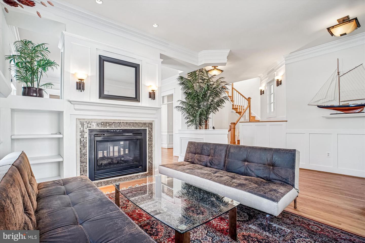 2500 12TH ST N, ARLINGTON, Virginia 22201, 5 Bedrooms Bedrooms, ,4 BathroomsBathrooms,Residential,For sale,2500 12TH ST N,VAAR2068074 MLS # VAAR2068074