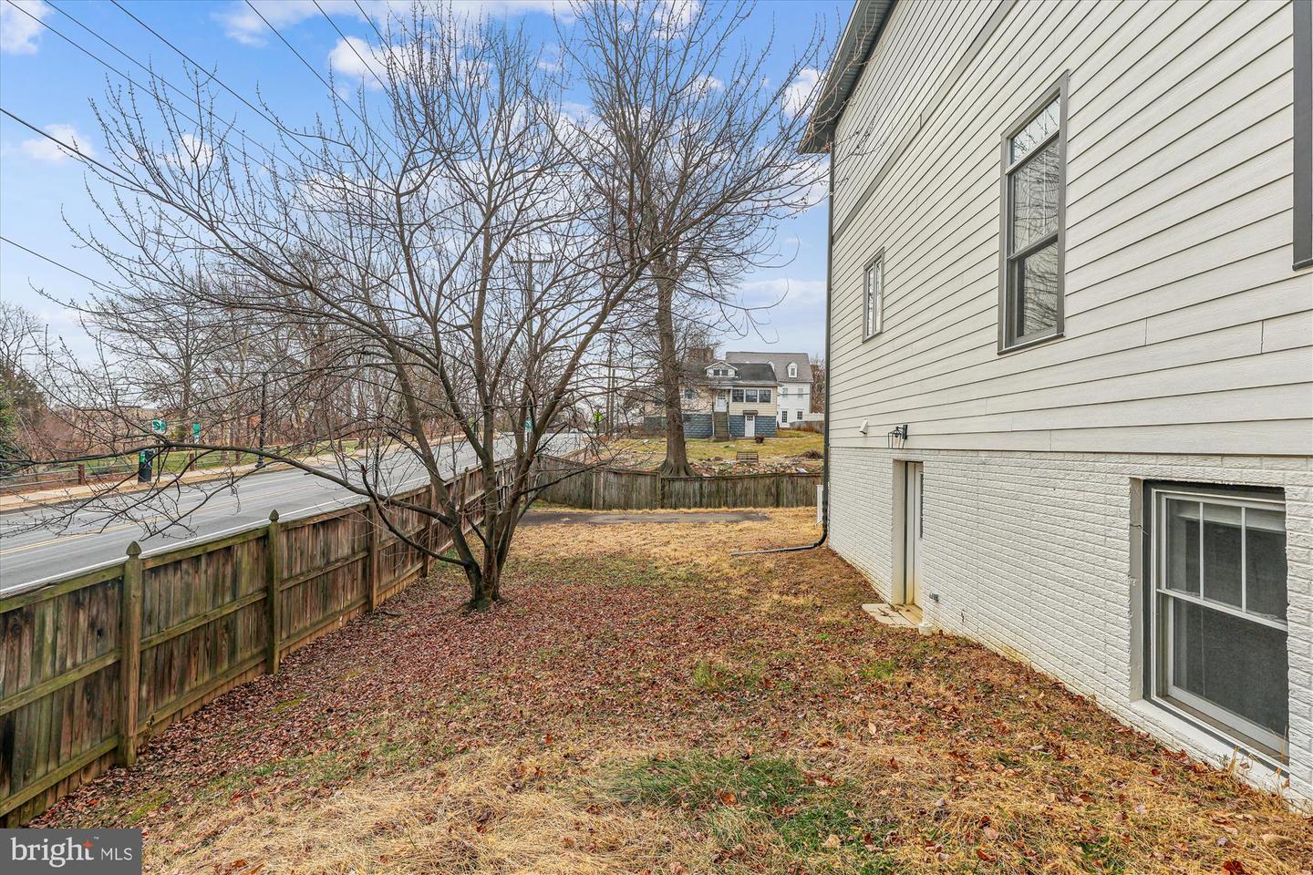 2500 12TH ST N, ARLINGTON, Virginia 22201, 5 Bedrooms Bedrooms, ,4 BathroomsBathrooms,Residential,For sale,2500 12TH ST N,VAAR2068074 MLS # VAAR2068074