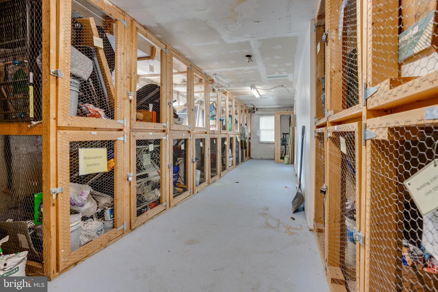 2237 FARRINGTON AVE #06-201, ALEXANDRIA, Virginia 22303, 1 Bedroom Bedrooms, ,1 BathroomBathrooms,Residential,For sale,2237 FARRINGTON AVE #06-201,VAFX2287298 MLS # VAFX2287298