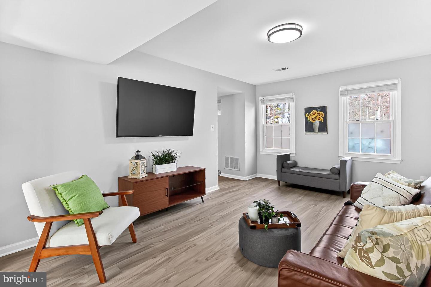 8495 KITCHENER DR, SPRINGFIELD, Virginia 22153, 3 Bedrooms Bedrooms, ,3 BathroomsBathrooms,Residential,For sale,8495 KITCHENER DR,VAFX2287300 MLS # VAFX2287300