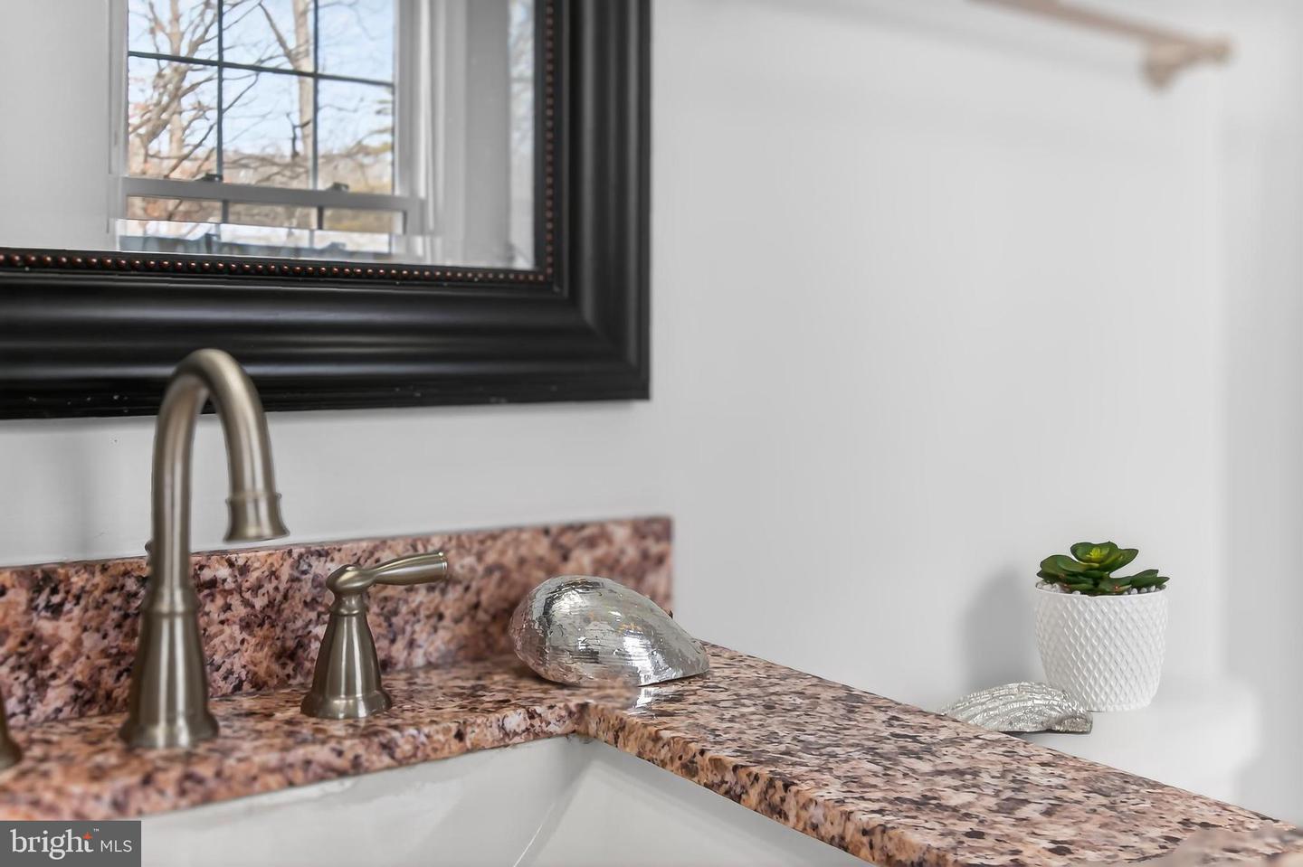 8495 KITCHENER DR, SPRINGFIELD, Virginia 22153, 3 Bedrooms Bedrooms, ,3 BathroomsBathrooms,Residential,For sale,8495 KITCHENER DR,VAFX2287300 MLS # VAFX2287300