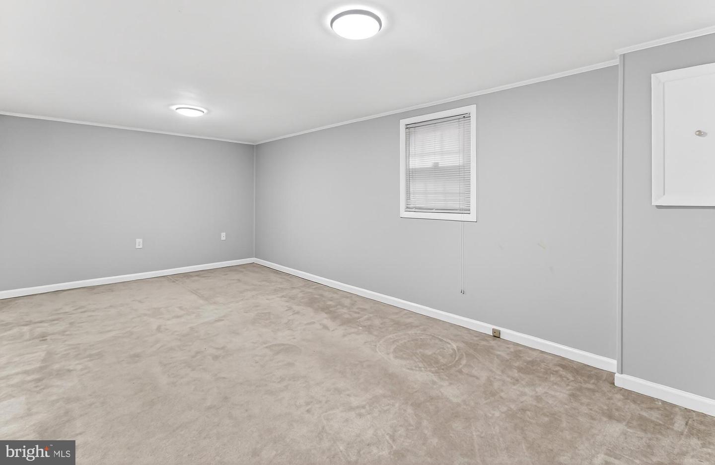 8495 KITCHENER DR, SPRINGFIELD, Virginia 22153, 3 Bedrooms Bedrooms, ,3 BathroomsBathrooms,Residential,For sale,8495 KITCHENER DR,VAFX2287300 MLS # VAFX2287300