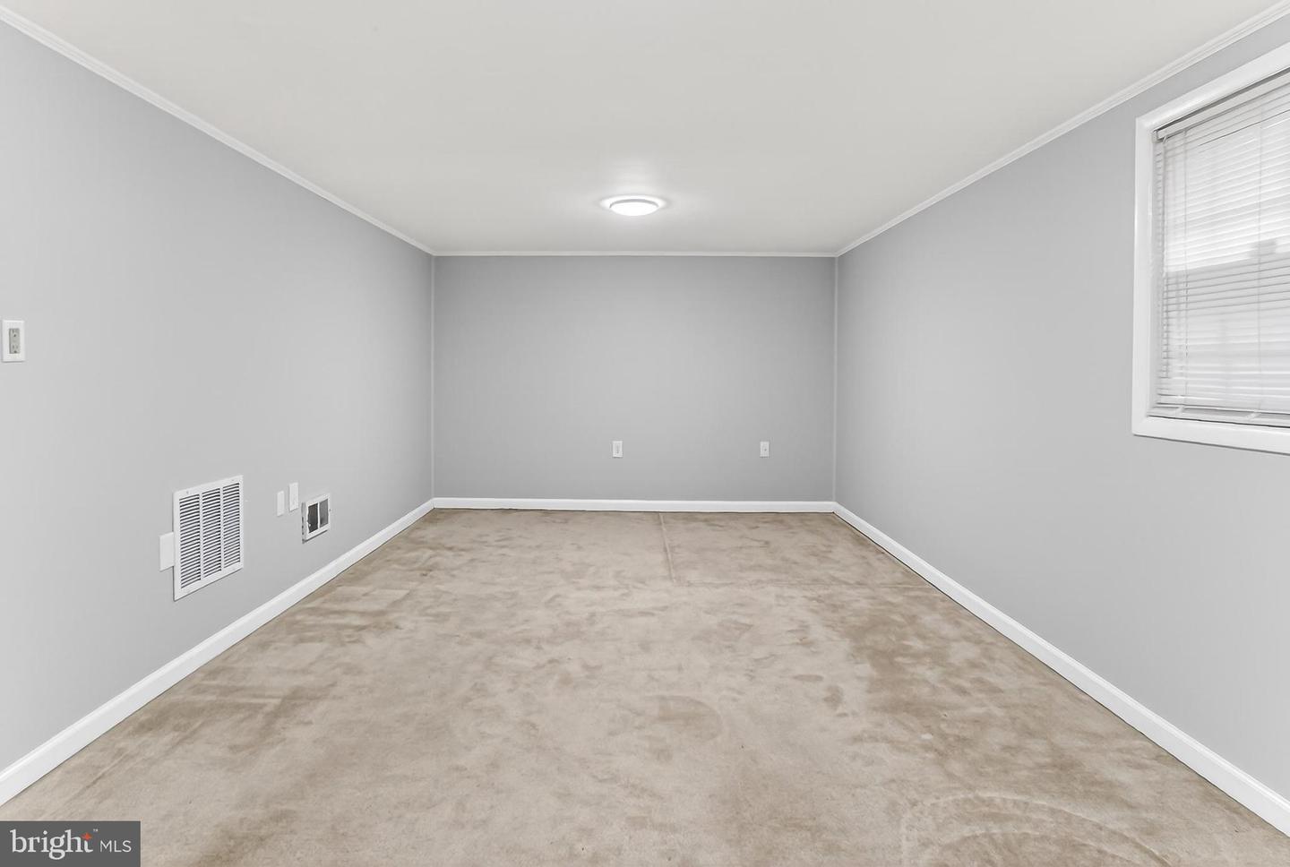 8495 KITCHENER DR, SPRINGFIELD, Virginia 22153, 3 Bedrooms Bedrooms, ,3 BathroomsBathrooms,Residential,For sale,8495 KITCHENER DR,VAFX2287300 MLS # VAFX2287300