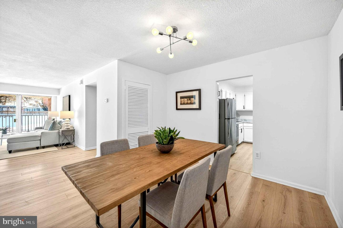 1300 ARMY NAVY DR #117, ARLINGTON, Virginia 22202, 2 Bedrooms Bedrooms, ,2 BathroomsBathrooms,Residential,For sale,1300 ARMY NAVY DR #117,VAAR2068082 MLS # VAAR2068082