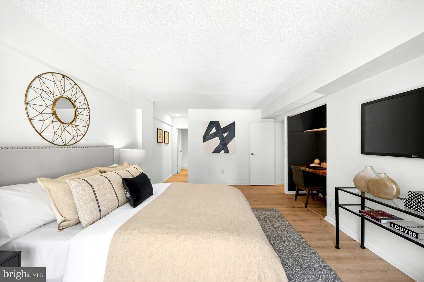 1300 ARMY NAVY DR #117, ARLINGTON, Virginia 22202, 2 Bedrooms Bedrooms, ,2 BathroomsBathrooms,Residential,For sale,1300 ARMY NAVY DR #117,VAAR2068082 MLS # VAAR2068082