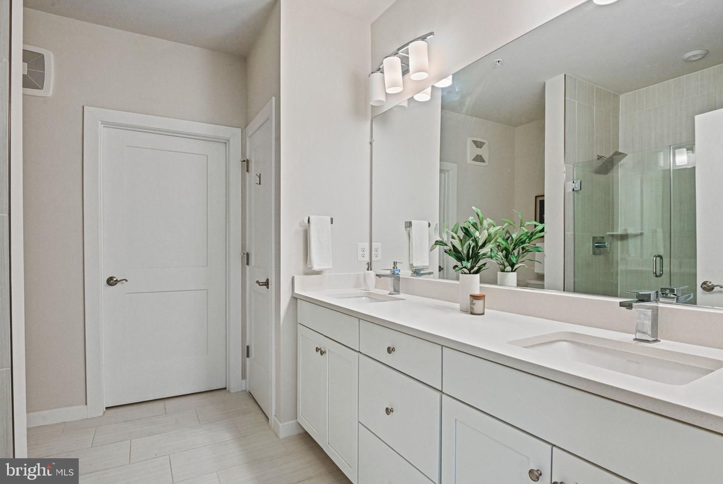 1669 BANDIT LOOP #109A, RESTON, Virginia 20190, 2 Bedrooms Bedrooms, ,2 BathroomsBathrooms,Residential,For sale,1669 BANDIT LOOP #109A,VAFX2287324 MLS # VAFX2287324