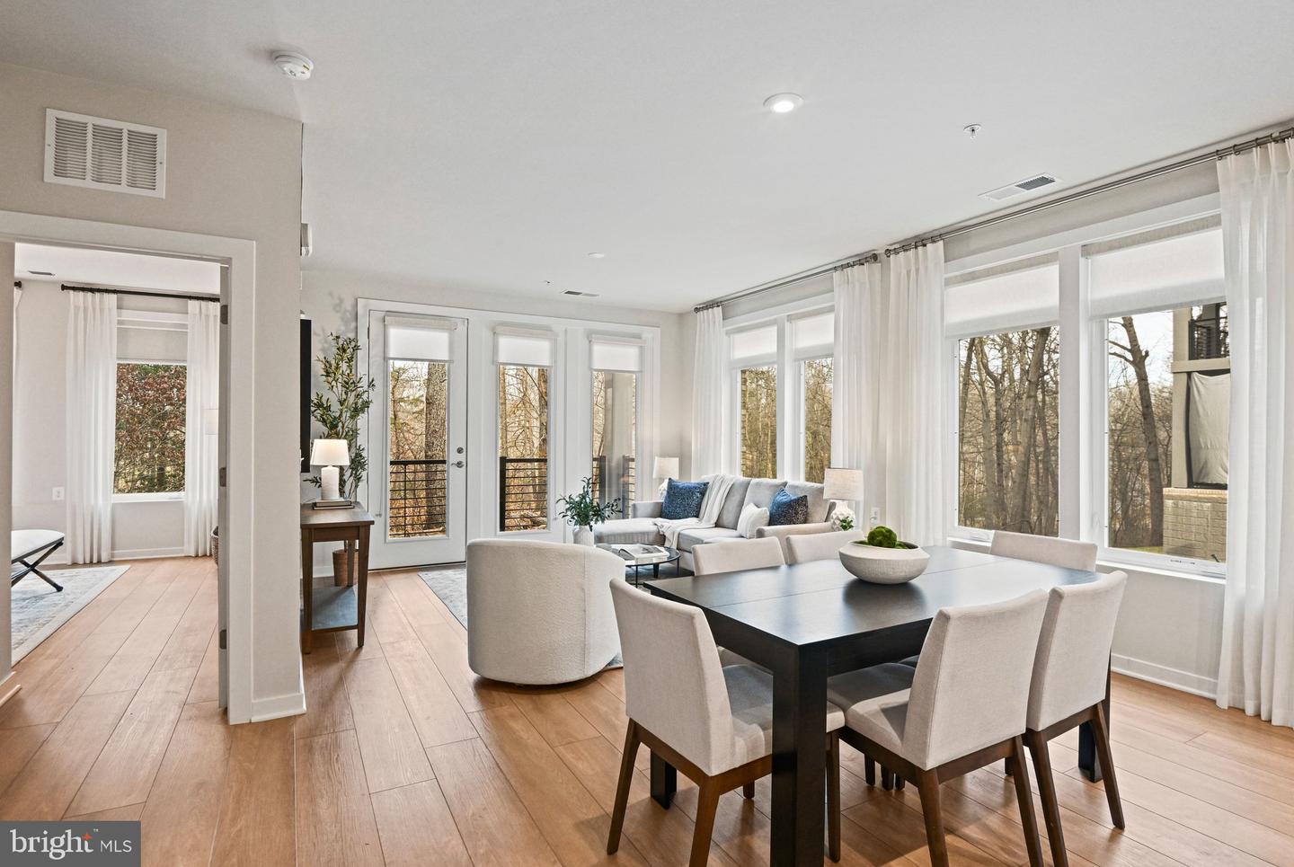 1669 BANDIT LOOP #109A, RESTON, Virginia 20190, 2 Bedrooms Bedrooms, ,2 BathroomsBathrooms,Residential,For sale,1669 BANDIT LOOP #109A,VAFX2287324 MLS # VAFX2287324