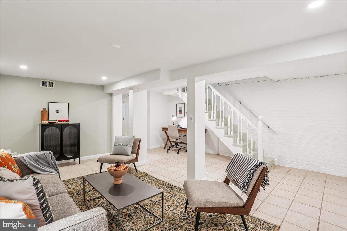 2306 38TH ST NW, WASHINGTON, District Of Columbia 20007, 3 Bedrooms Bedrooms, ,3 BathroomsBathrooms,Residential,For sale,2306 38TH ST NW,DCDC2242994 MLS # DCDC2242994