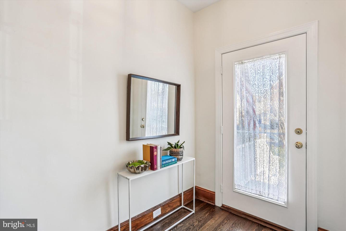 2306 38TH ST NW, WASHINGTON, District Of Columbia 20007, 3 Bedrooms Bedrooms, ,3 BathroomsBathrooms,Residential,For sale,2306 38TH ST NW,DCDC2242994 MLS # DCDC2242994