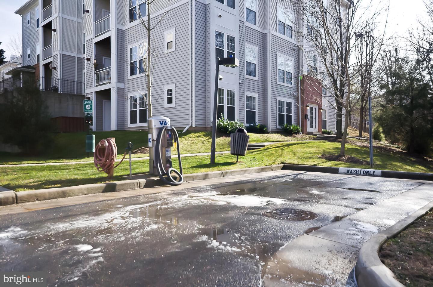 1515 N POINT DR #02-0201, RESTON, Virginia 20194, 2 Bedrooms Bedrooms, ,2 BathroomsBathrooms,Residential,For sale,1515 N POINT DR #02-0201,VAFX2287388 MLS # VAFX2287388