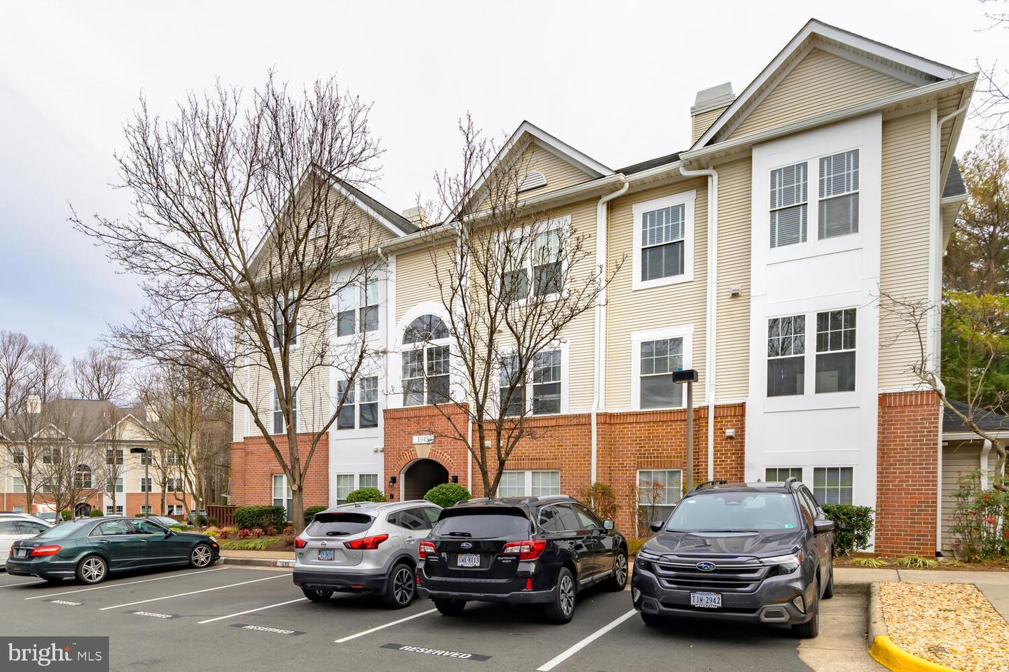 1515 N POINT DR #02-0201, RESTON, Virginia 20194, 2 Bedrooms Bedrooms, ,2 BathroomsBathrooms,Residential,For sale,1515 N POINT DR #02-0201,VAFX2287388 MLS # VAFX2287388
