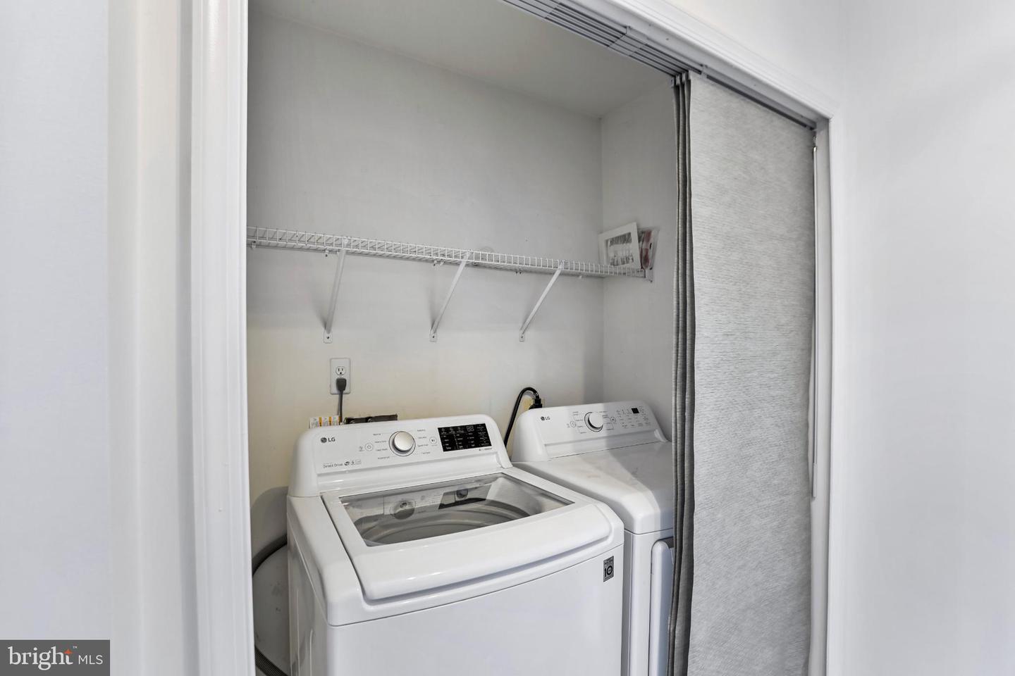 20381 FARMGATE TER, ASHBURN, Virginia 20147, 3 Bedrooms Bedrooms, 10 Rooms Rooms,2 BathroomsBathrooms,Residential,For sale,20381 FARMGATE TER,VALO2114552 MLS # VALO2114552