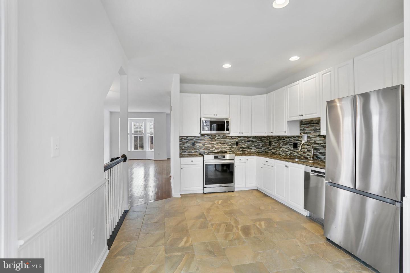 20381 FARMGATE TER, ASHBURN, Virginia 20147, 3 Bedrooms Bedrooms, 10 Rooms Rooms,2 BathroomsBathrooms,Residential,For sale,20381 FARMGATE TER,VALO2114552 MLS # VALO2114552