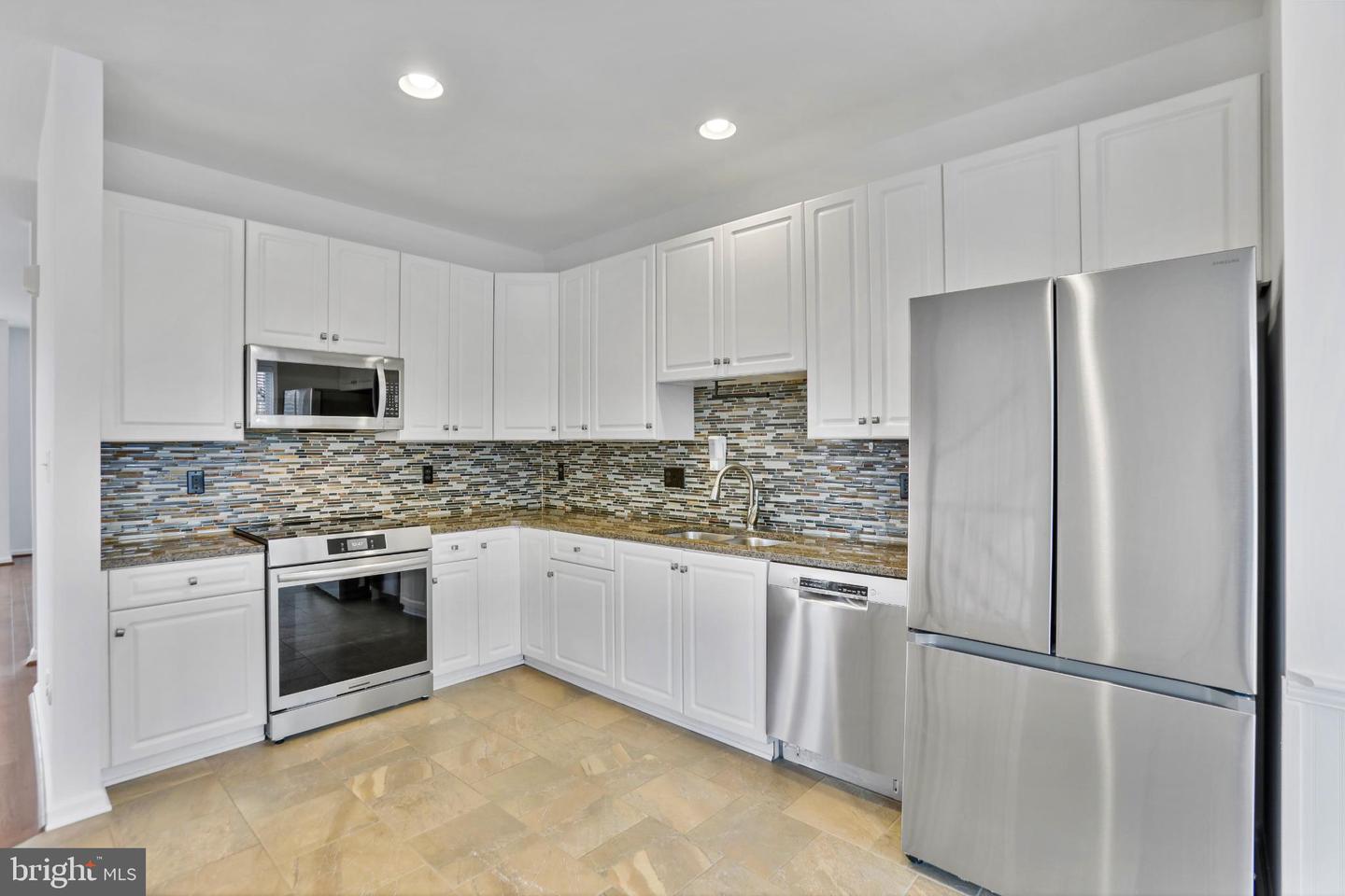 20381 FARMGATE TER, ASHBURN, Virginia 20147, 3 Bedrooms Bedrooms, 10 Rooms Rooms,2 BathroomsBathrooms,Residential,For sale,20381 FARMGATE TER,VALO2114552 MLS # VALO2114552