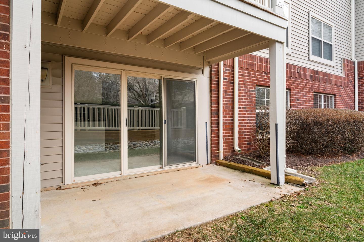 11703 OLDE ENGLISH DR #B, RESTON, Virginia 20190, 2 Bedrooms Bedrooms, 7 Rooms Rooms,1 BathroomBathrooms,Residential,For sale,11703 OLDE ENGLISH DR #B,VAFX2287398 MLS # VAFX2287398 11703 OLDE ENGLISH DR #B, RESTON, Virginia 20190, 2 Bedrooms Bedrooms, 7 Rooms Rooms,1 BathroomBathrooms,Residential,For sale,11703 OLDE ENGLISH DR #B,VAFX2287398 MLS # VAFX2287398