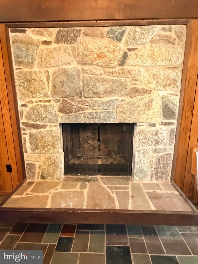 10400 HUNTER RIDGE DR, OAKTON, Virginia 22124, 4 Bedrooms Bedrooms, 11 Rooms Rooms,2 BathroomsBathrooms,Residential,For sale,10400 HUNTER RIDGE DR,VAFX2287422 MLS # VAFX2287422 10400 HUNTER RIDGE DR, OAKTON, Virginia 22124, 4 Bedrooms Bedrooms, 11 Rooms Rooms,2 BathroomsBathrooms,Residential,For sale,10400 HUNTER RIDGE DR,VAFX2287422 MLS # VAFX2287422