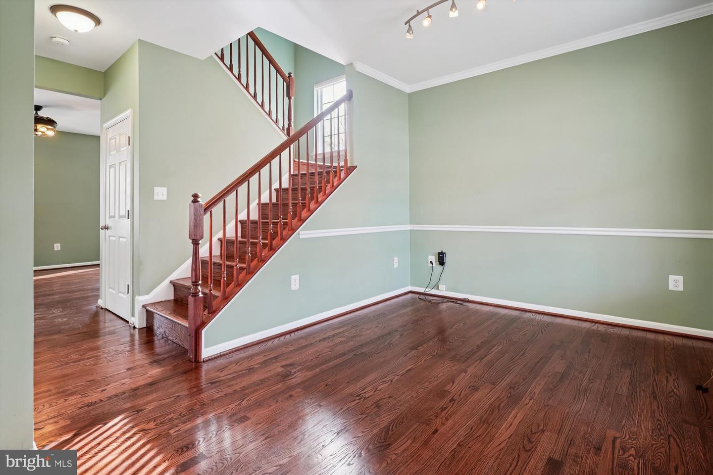 16449 PLUMAGE EAGLE ST, WOODBRIDGE, Virginia 22191, 4 Bedrooms Bedrooms, ,3 BathroomsBathrooms,Residential,For sale,16449 PLUMAGE EAGLE ST,VAPW2111200 MLS # VAPW2111200