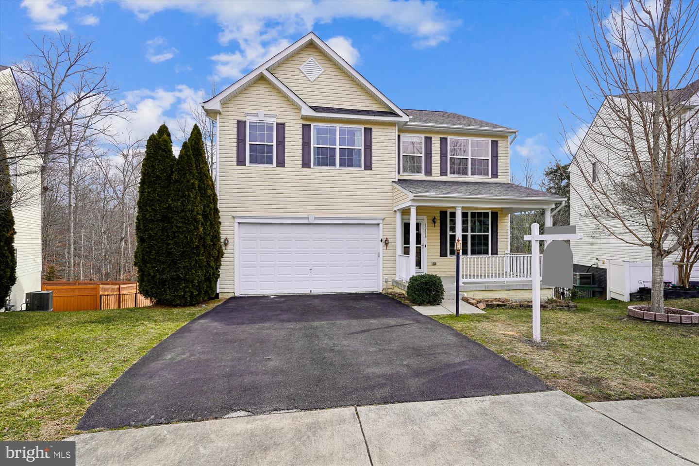 16449 PLUMAGE EAGLE ST, WOODBRIDGE, Virginia 22191, 4 Bedrooms Bedrooms, ,3 BathroomsBathrooms,Residential,For sale,16449 PLUMAGE EAGLE ST,VAPW2111200 MLS # VAPW2111200