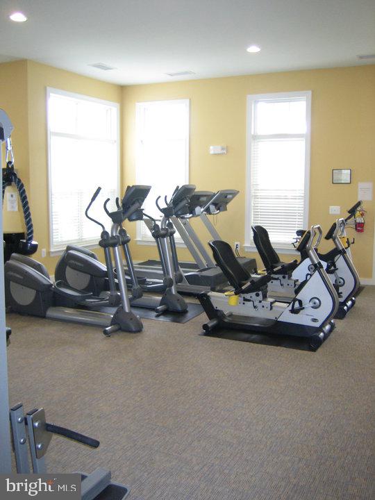 16449 PLUMAGE EAGLE ST, WOODBRIDGE, Virginia 22191, 4 Bedrooms Bedrooms, ,3 BathroomsBathrooms,Residential,For sale,16449 PLUMAGE EAGLE ST,VAPW2111200 MLS # VAPW2111200