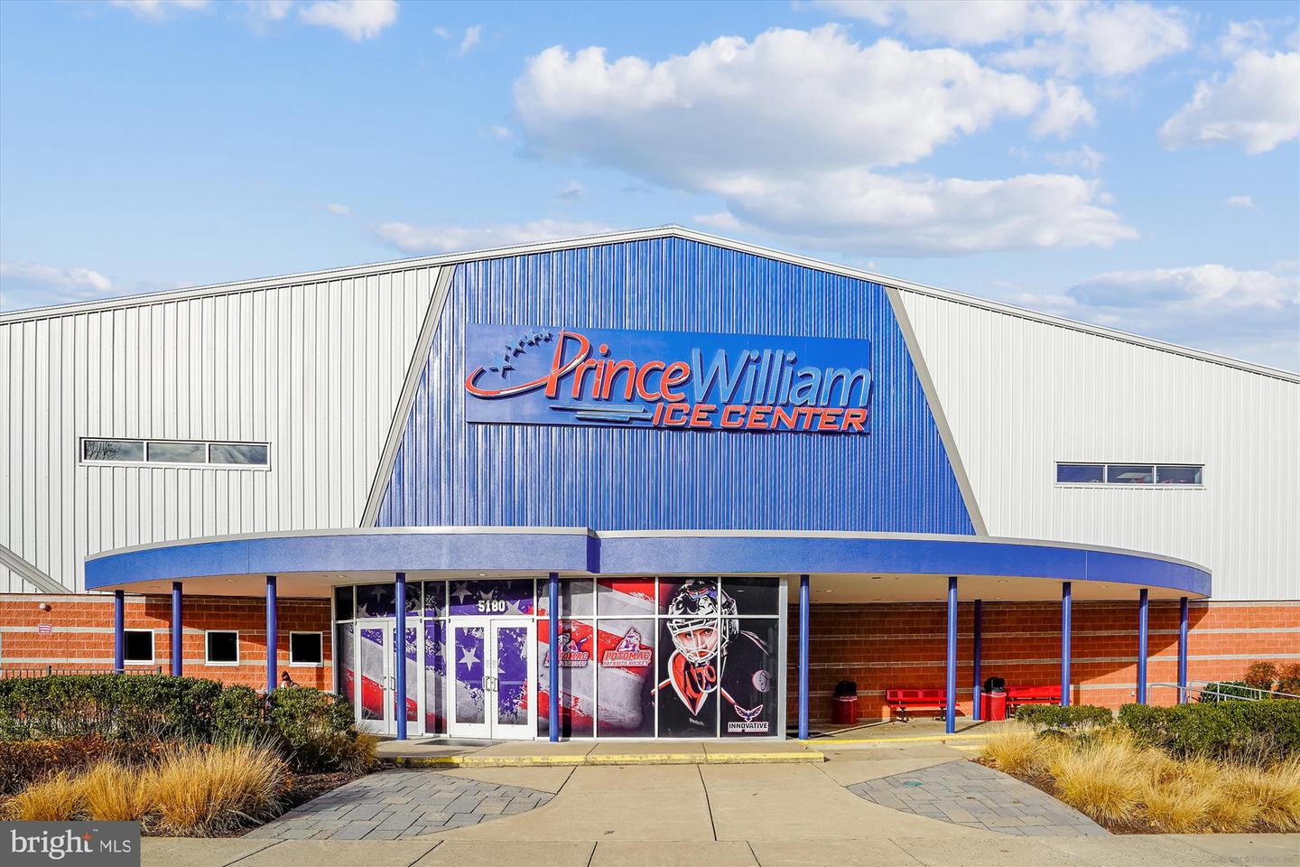 16449 PLUMAGE EAGLE ST, WOODBRIDGE, Virginia 22191, 4 Bedrooms Bedrooms, ,3 BathroomsBathrooms,Residential,For sale,16449 PLUMAGE EAGLE ST,VAPW2111200 MLS # VAPW2111200