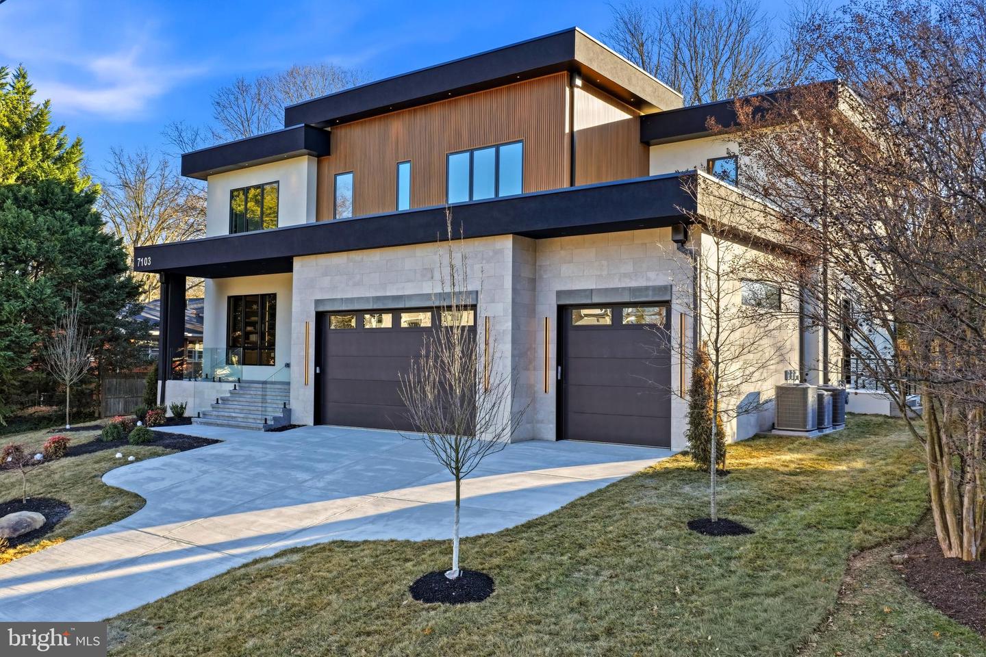 7103 WESTBURY RD, MCLEAN, Virginia 22101, 6 Bedrooms Bedrooms, ,6 BathroomsBathrooms,Residential,For sale,7103 WESTBURY RD,VAFX2287472 MLS # VAFX2287472