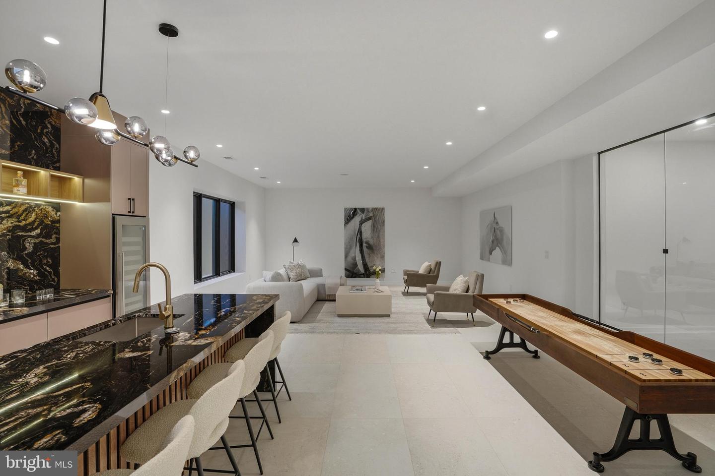 7103 WESTBURY RD, MCLEAN, Virginia 22101, 6 Bedrooms Bedrooms, ,6 BathroomsBathrooms,Residential,For sale,7103 WESTBURY RD,VAFX2287472 MLS # VAFX2287472